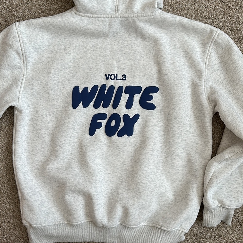 White Fox Boutique Sweatshirt Offstage Hoodie Mineral Grey M/L